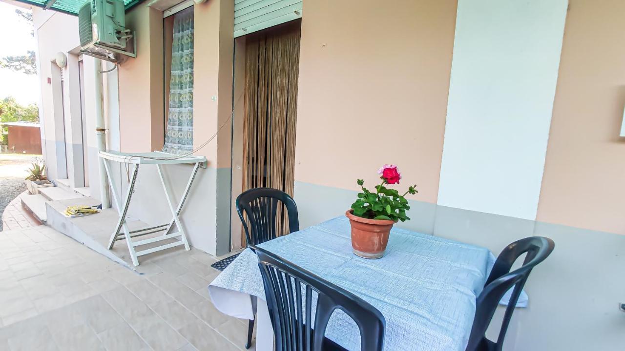 Hotel La Pineta Albenga Esterno foto